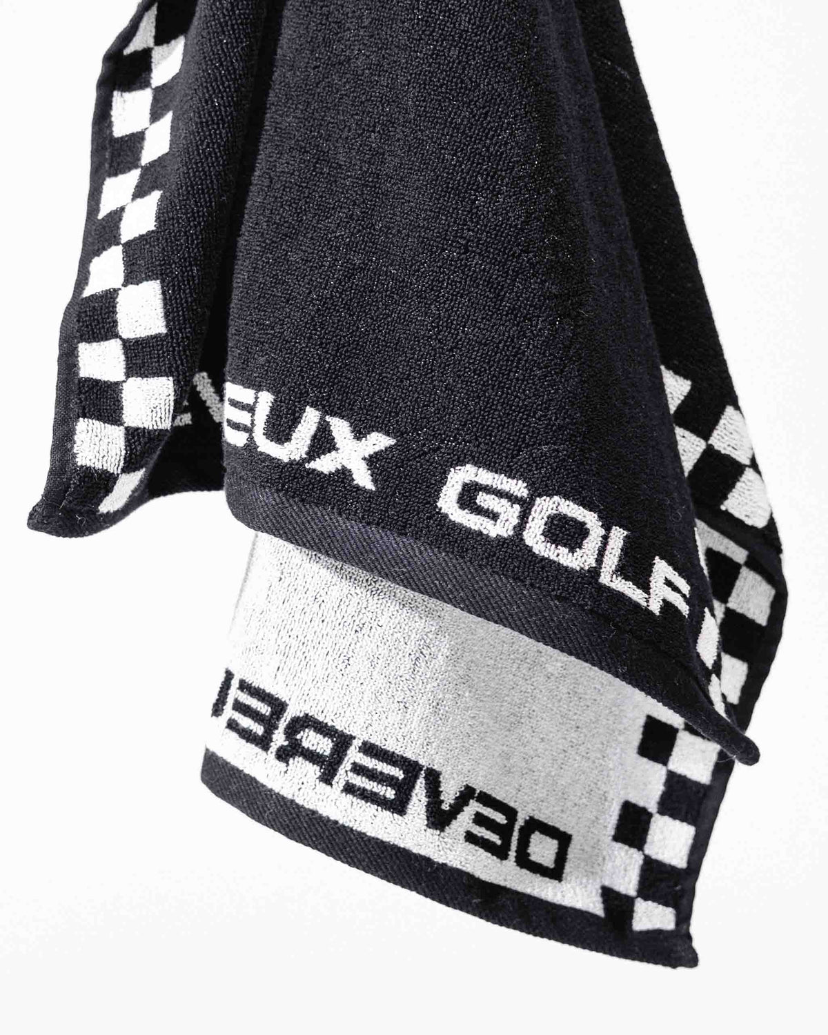 Skull Caddie Knitted Towel - Black / White: Black / White / O/S