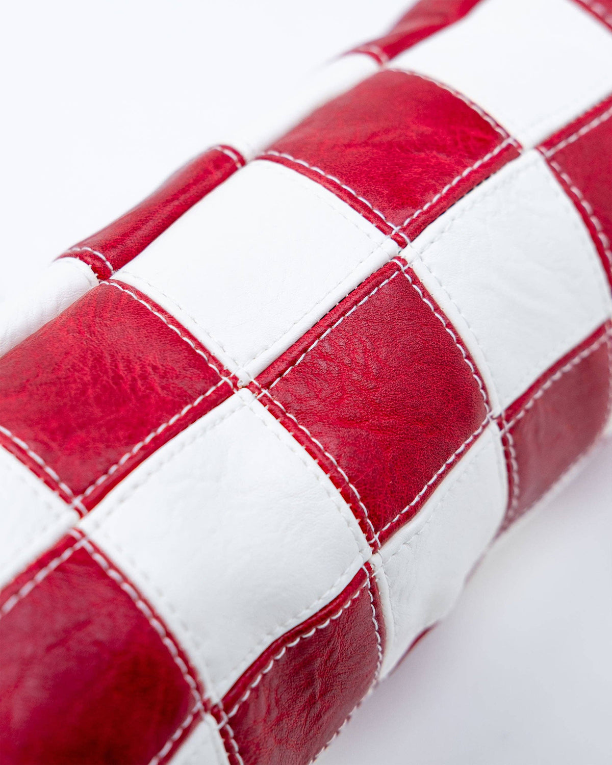 Checkered Fairway Barrel Cover - Red / White: Red / White / O/S